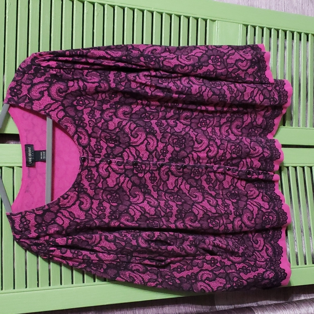 Long sleeve, button down pink/black top